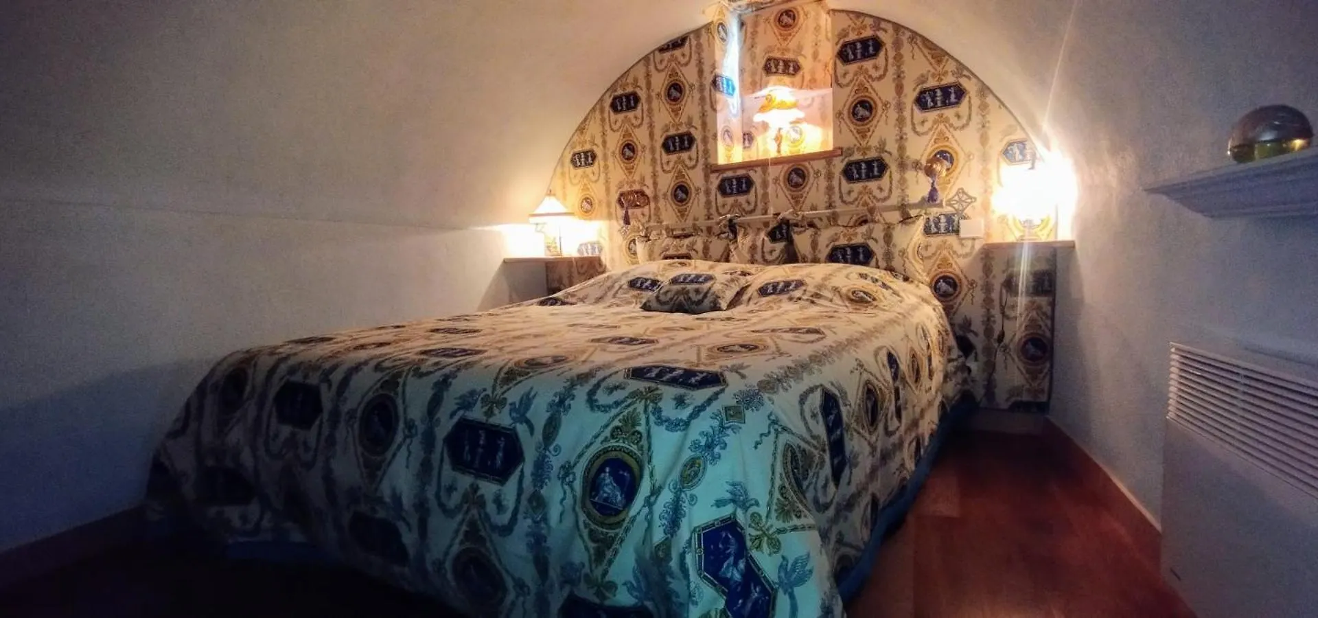 Apartment F2 Vieux Village Roquebrune Cap Martin Rcm